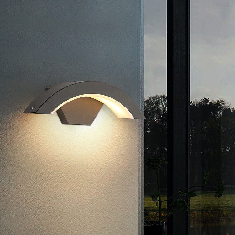 Modern IP65 LED Outdoor Wall Light