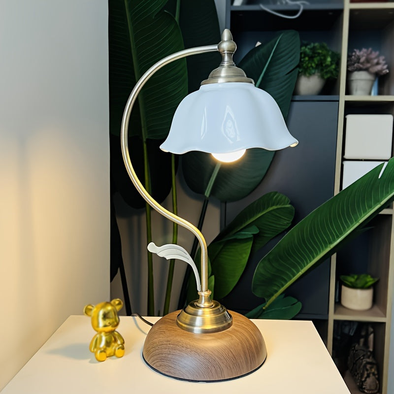 Antique Brass Goose Neck Lamp