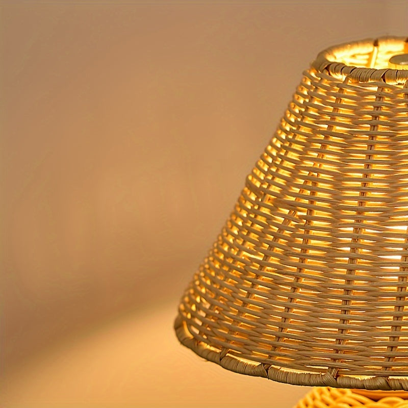 Bamboo Woven USB Desk Lamp