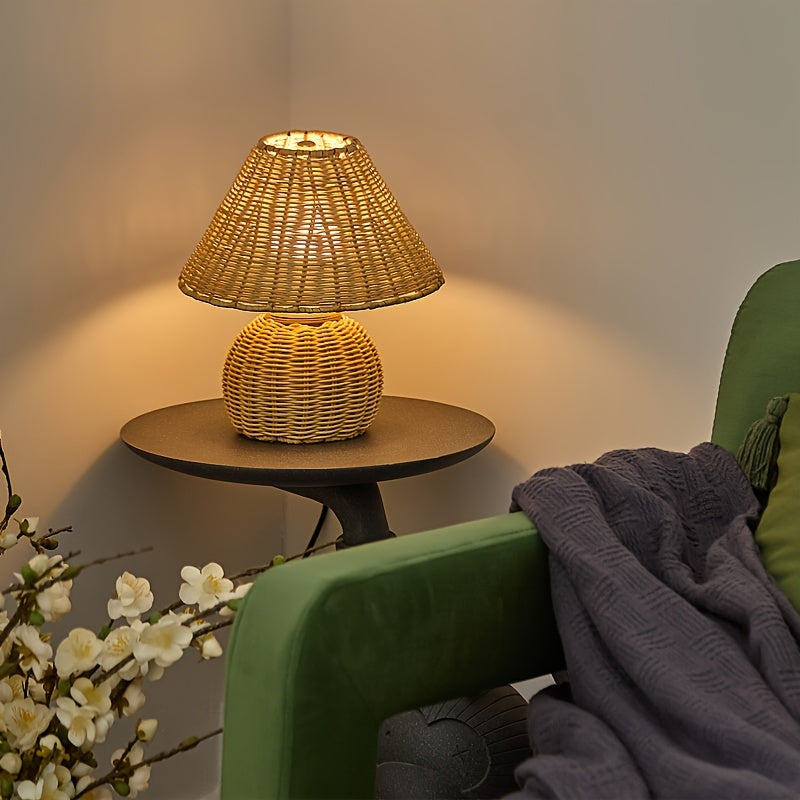 Bamboo Woven USB Desk Lamp