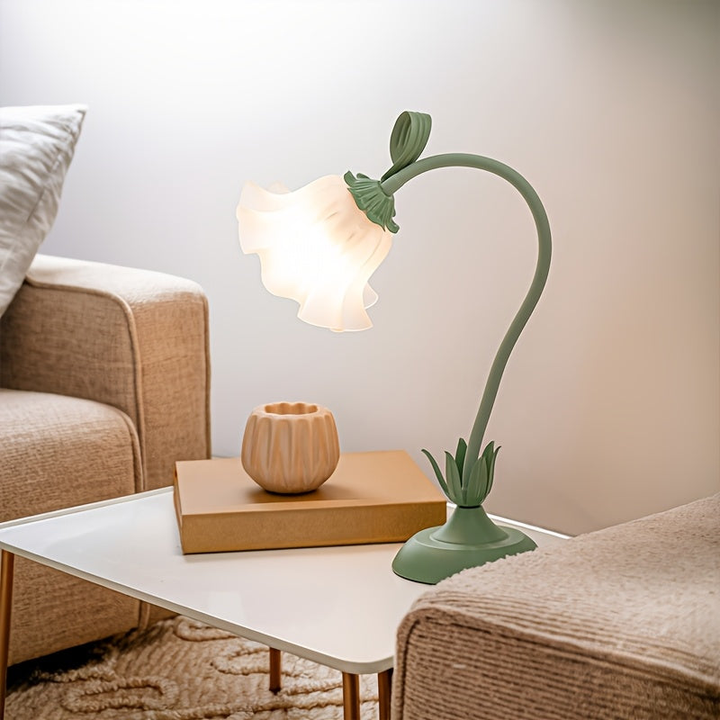 Floral USB Decorative Table Lamp