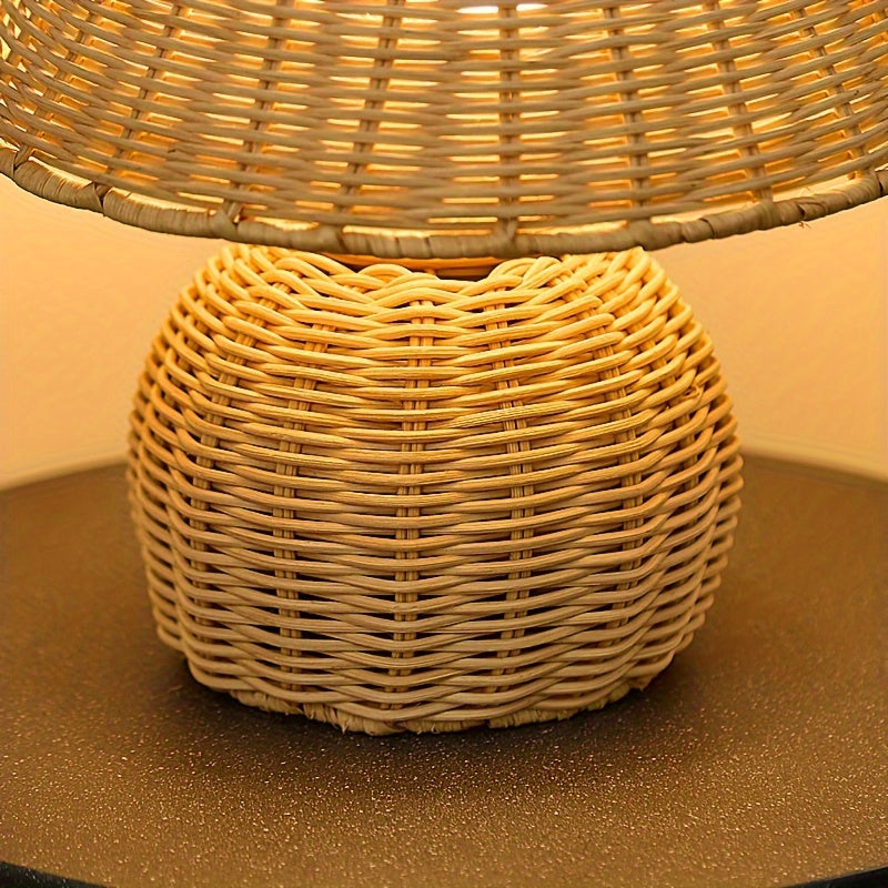 Bamboo Woven USB Desk Lamp