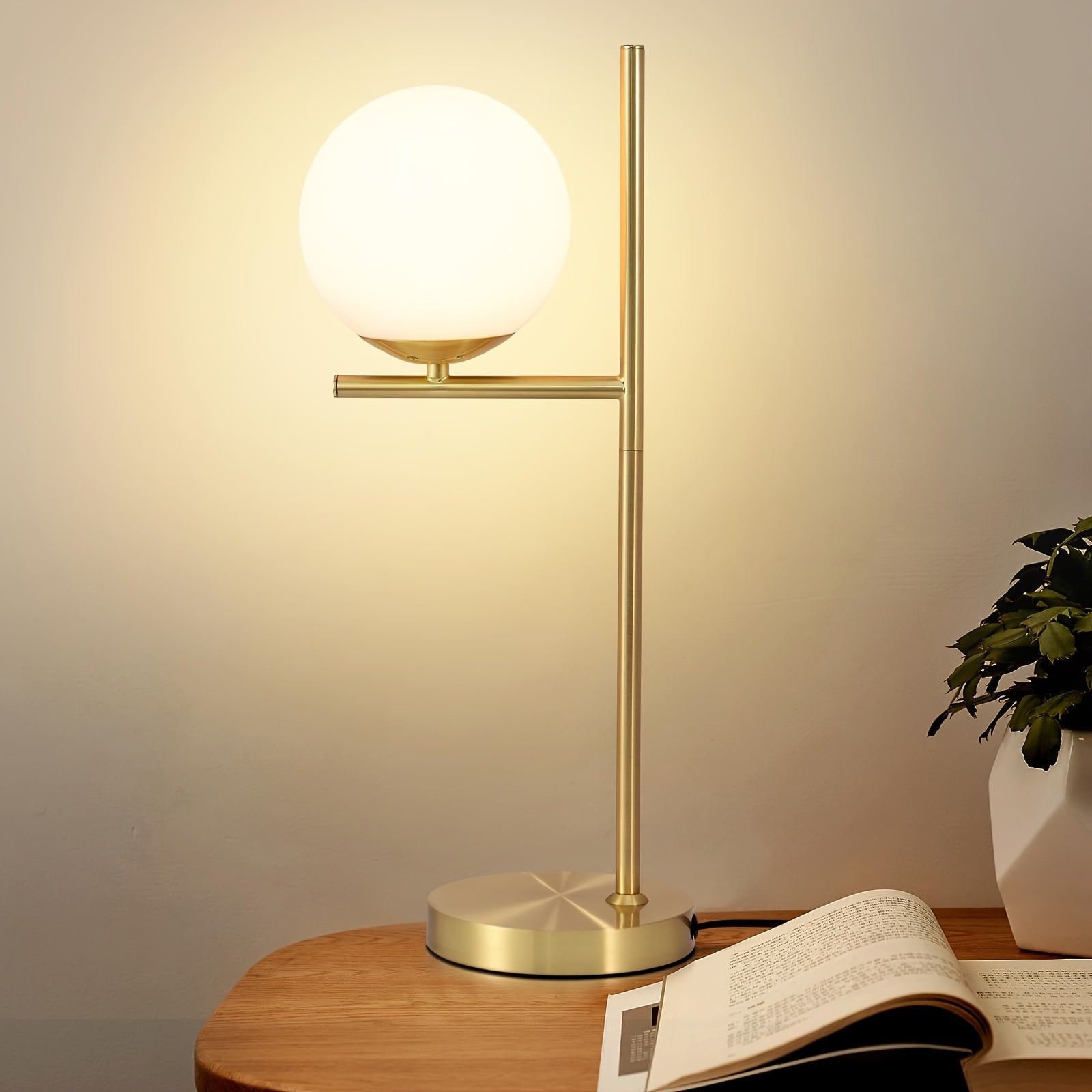 Golden Globe Glass Table Lamp