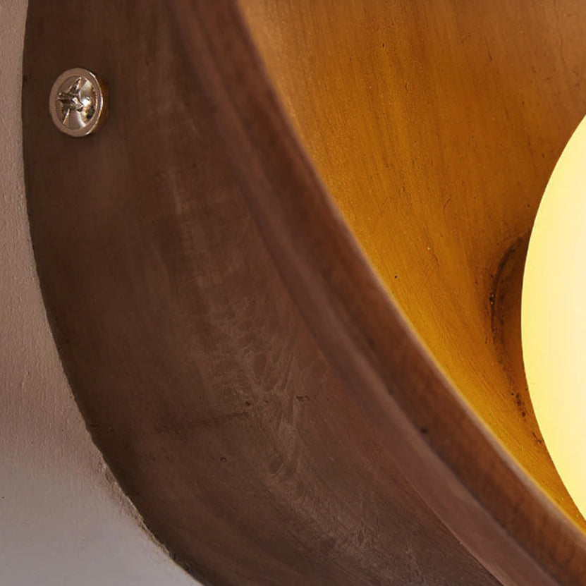 Round Resin & Iron Wall Sconce