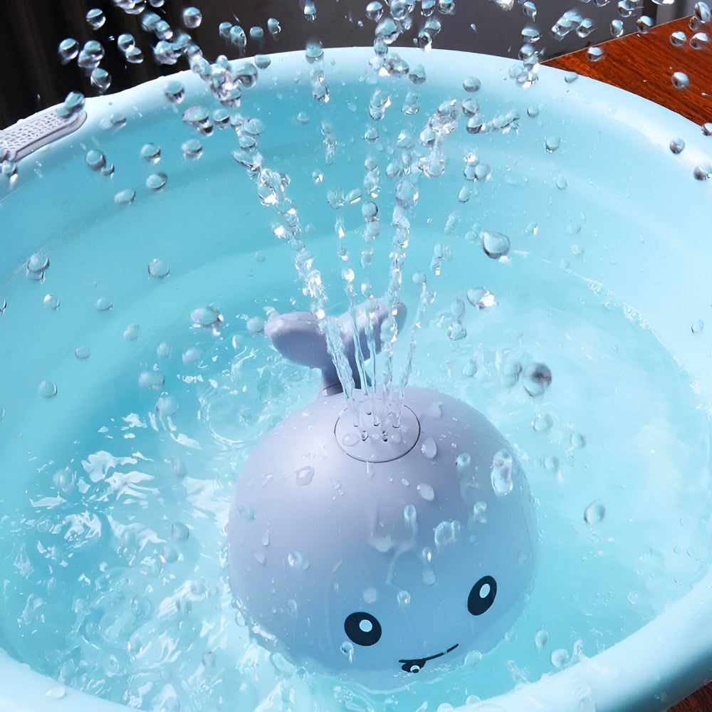 Whale Spinner Water Sprinkler Bath Toy