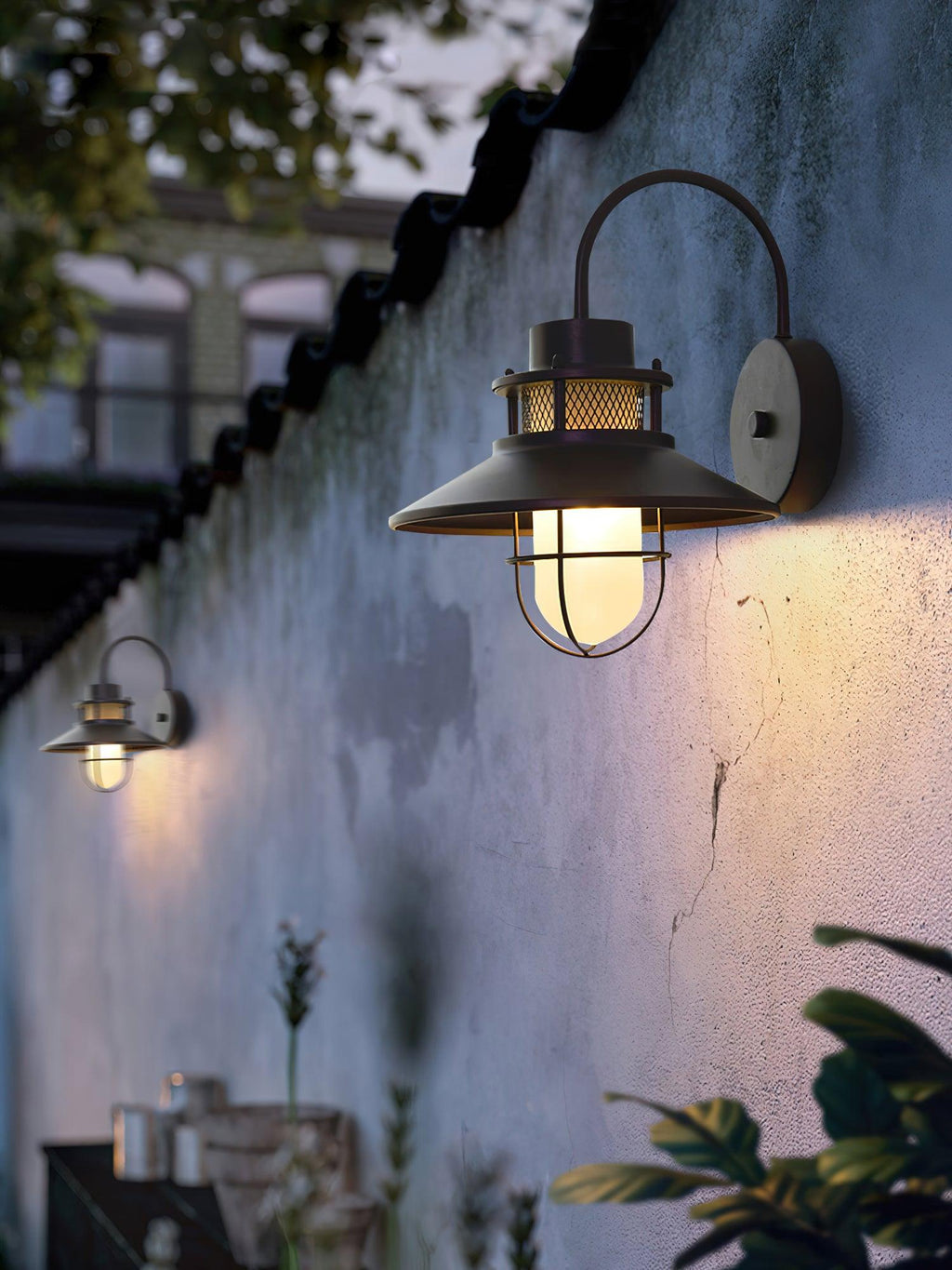 Felix Industrial Outdoor Wall Lamp
