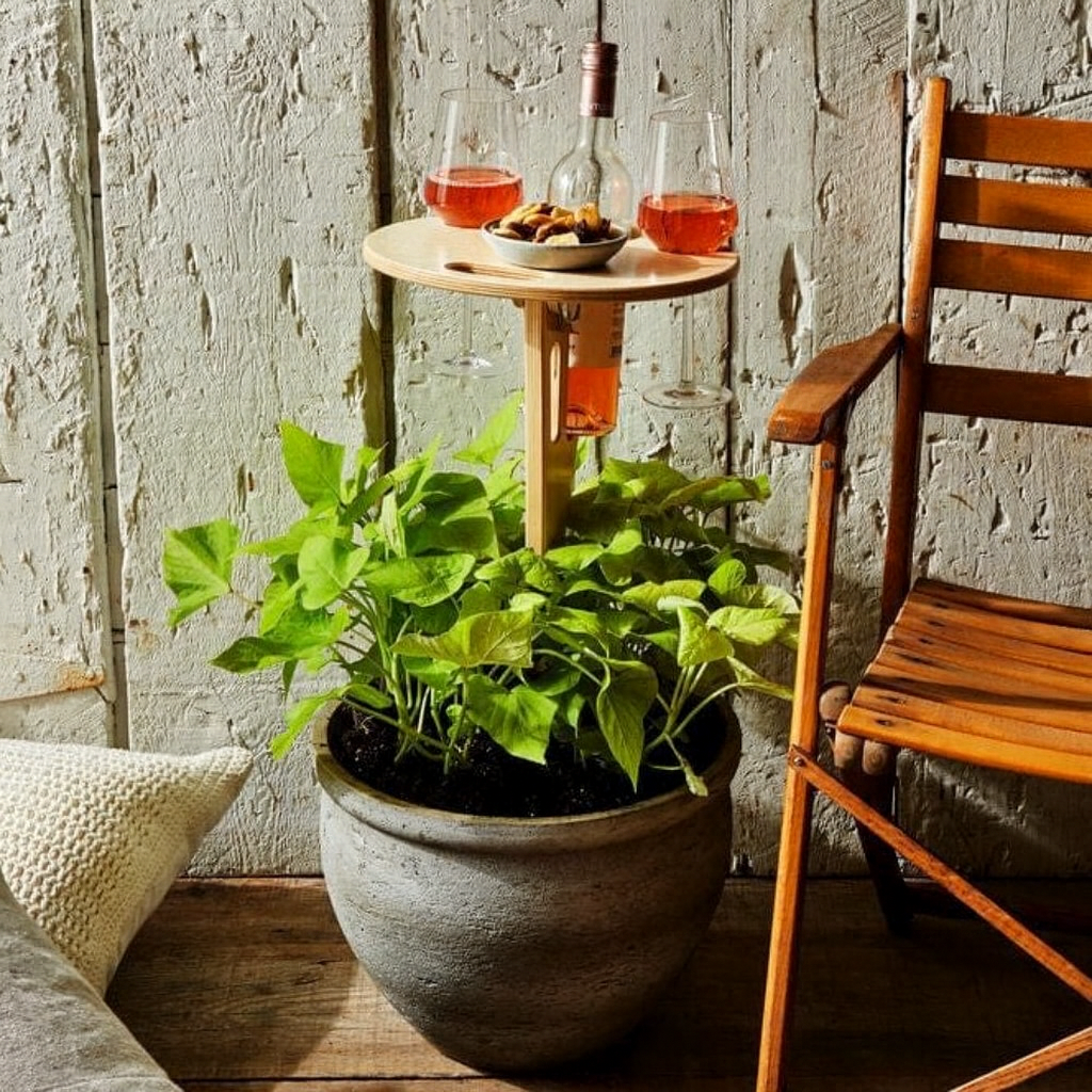Outdoor Spike Picnic Wine Table