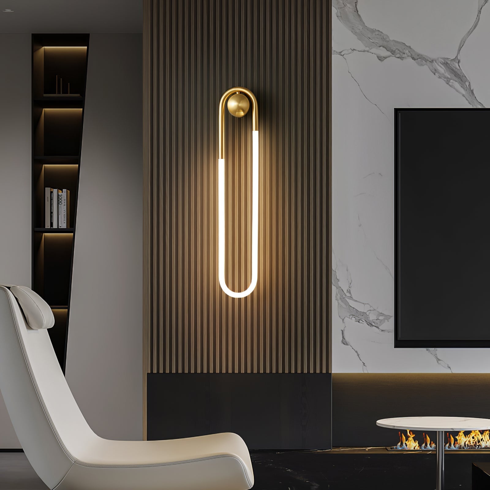 Brass & Black Minimalist Wall Lamp