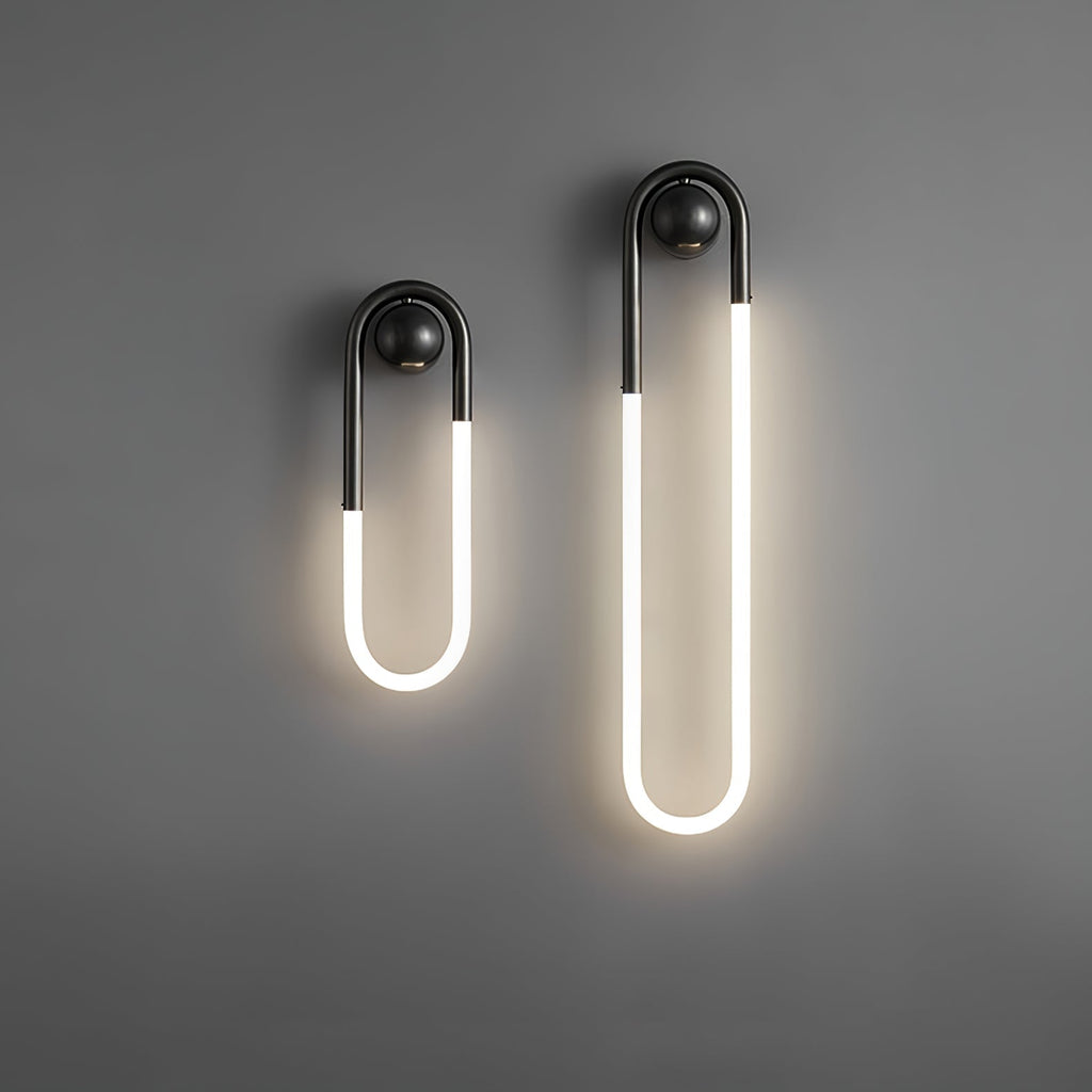 Brass & Black Minimalist Wall Lamp