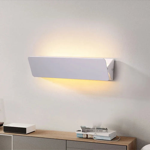Aluminium Swing Arm Wall Lamp