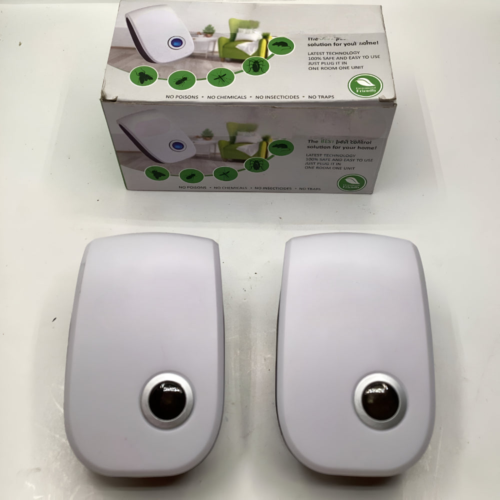 Ultrasonic Pest Repeller Plug Set