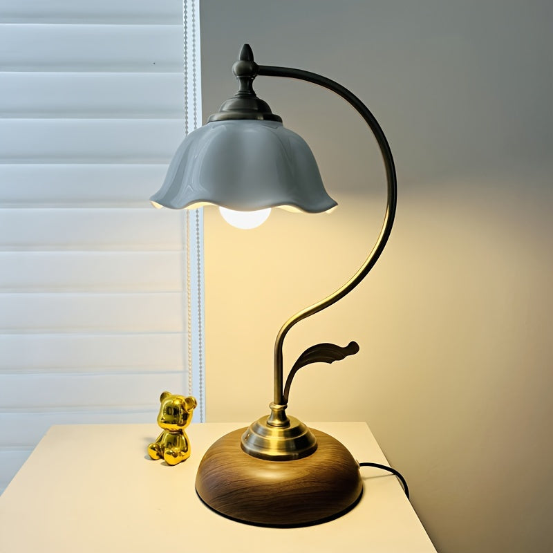 Antique Brass Goose Neck Lamp