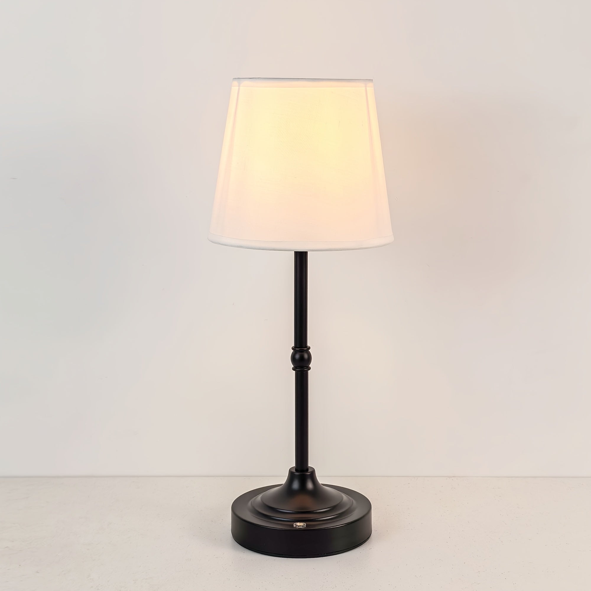 Dimmable Cordless Table Lamp
