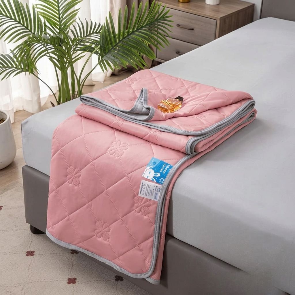 Breeze Lightweight Cooling Throw