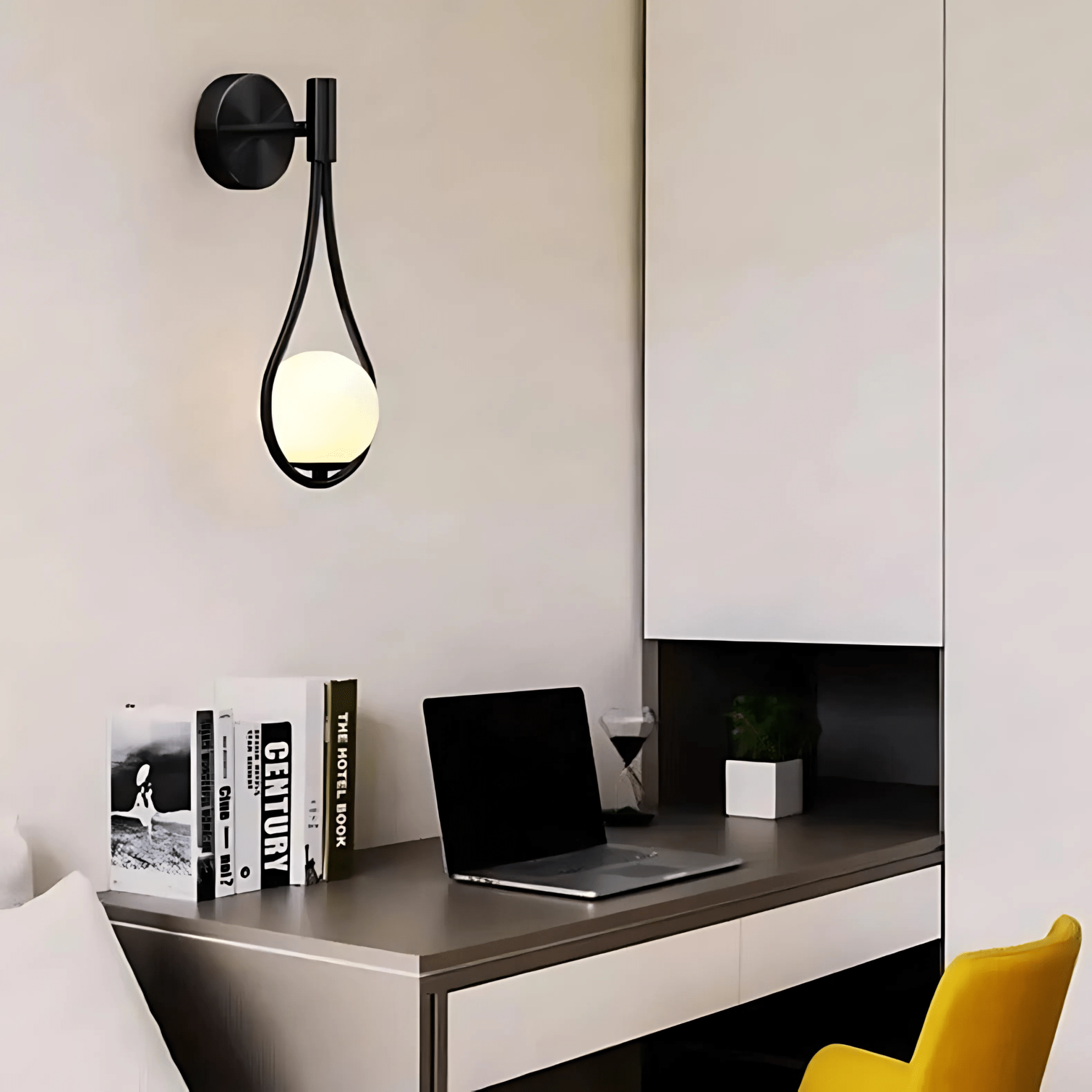 Droplet Modern Teardrop Wall Lamp
