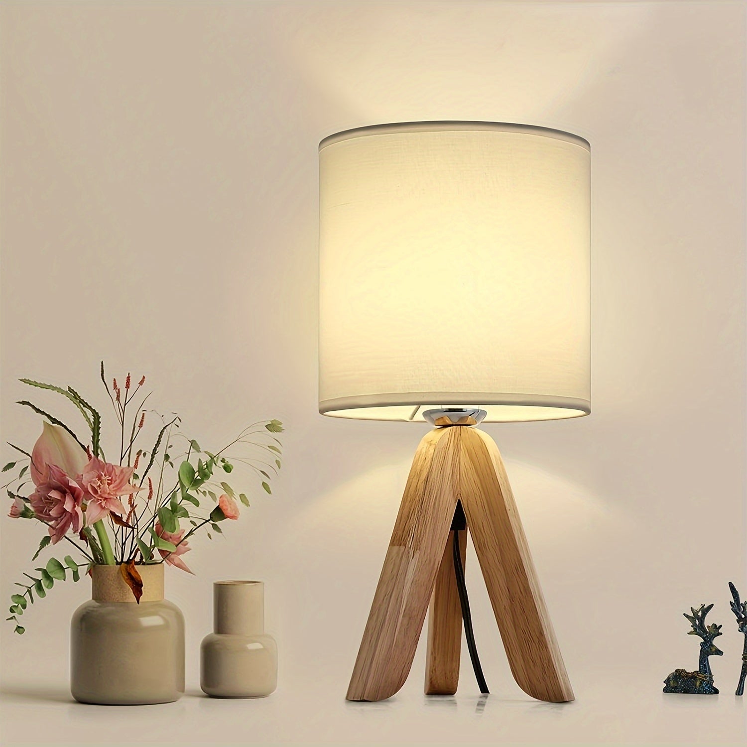 Wooden Tripod Table Lamp