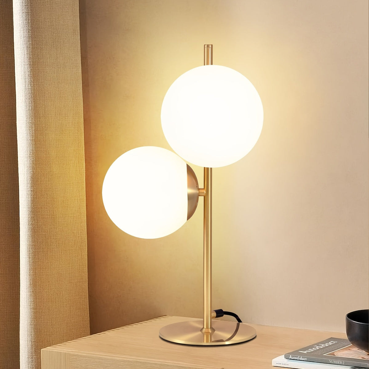 Golden Globe Glass Table Lamp