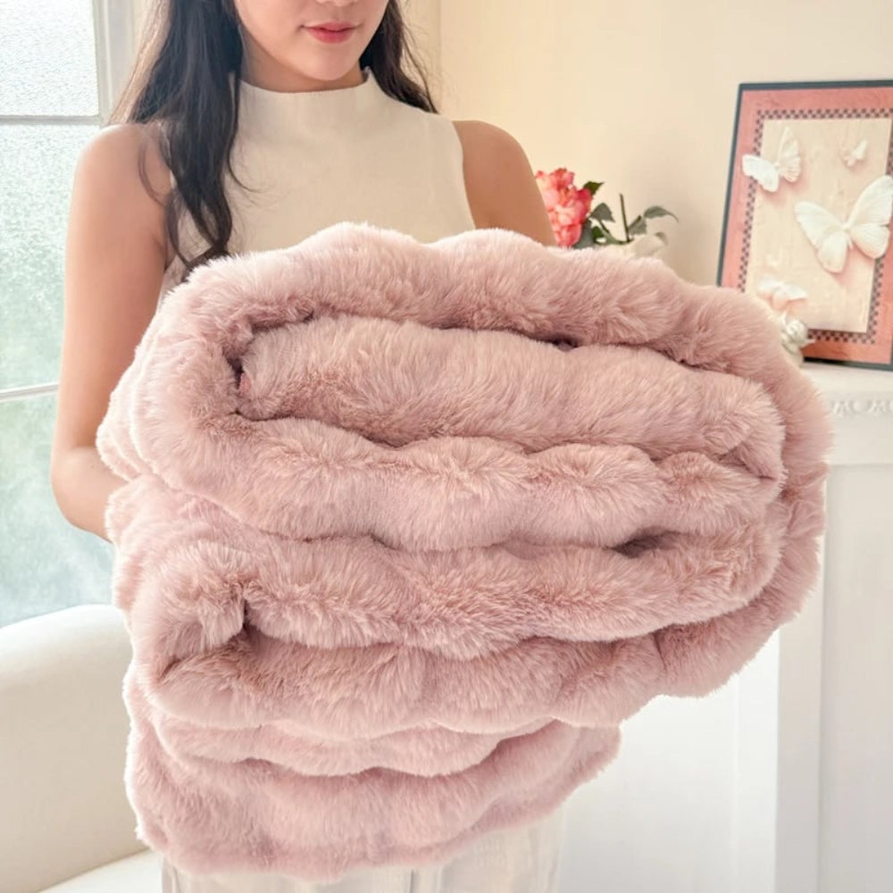 Arctic Faux Fur Throw