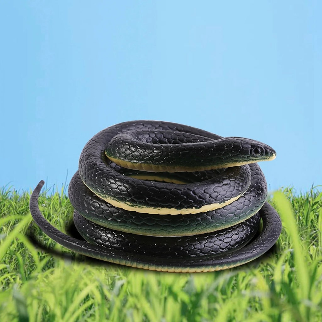 Halloween Decoration Snake Prop Realistic Indoor Display - Image 4