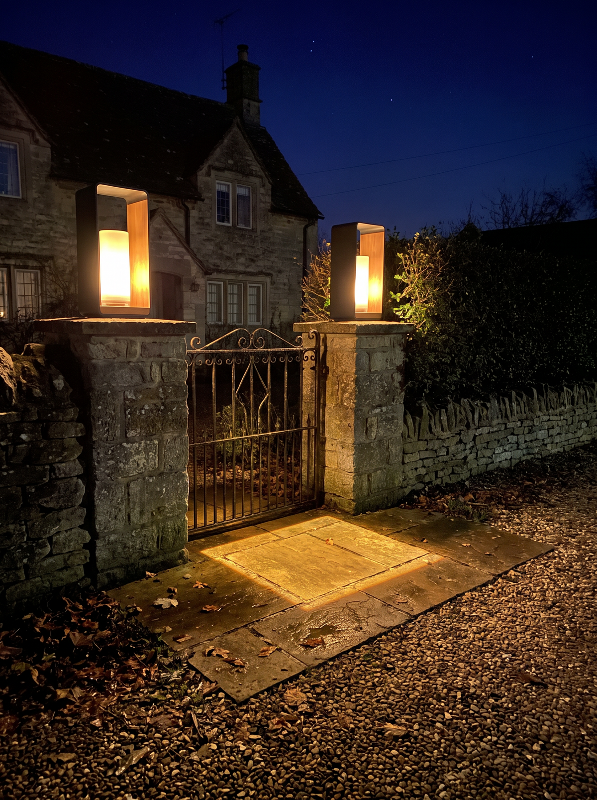 Modern Square Solar Outdoor LED Light lifestyle 2
