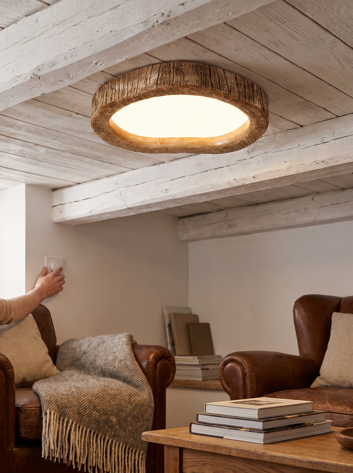 Gap between a lit ring and its wood frame