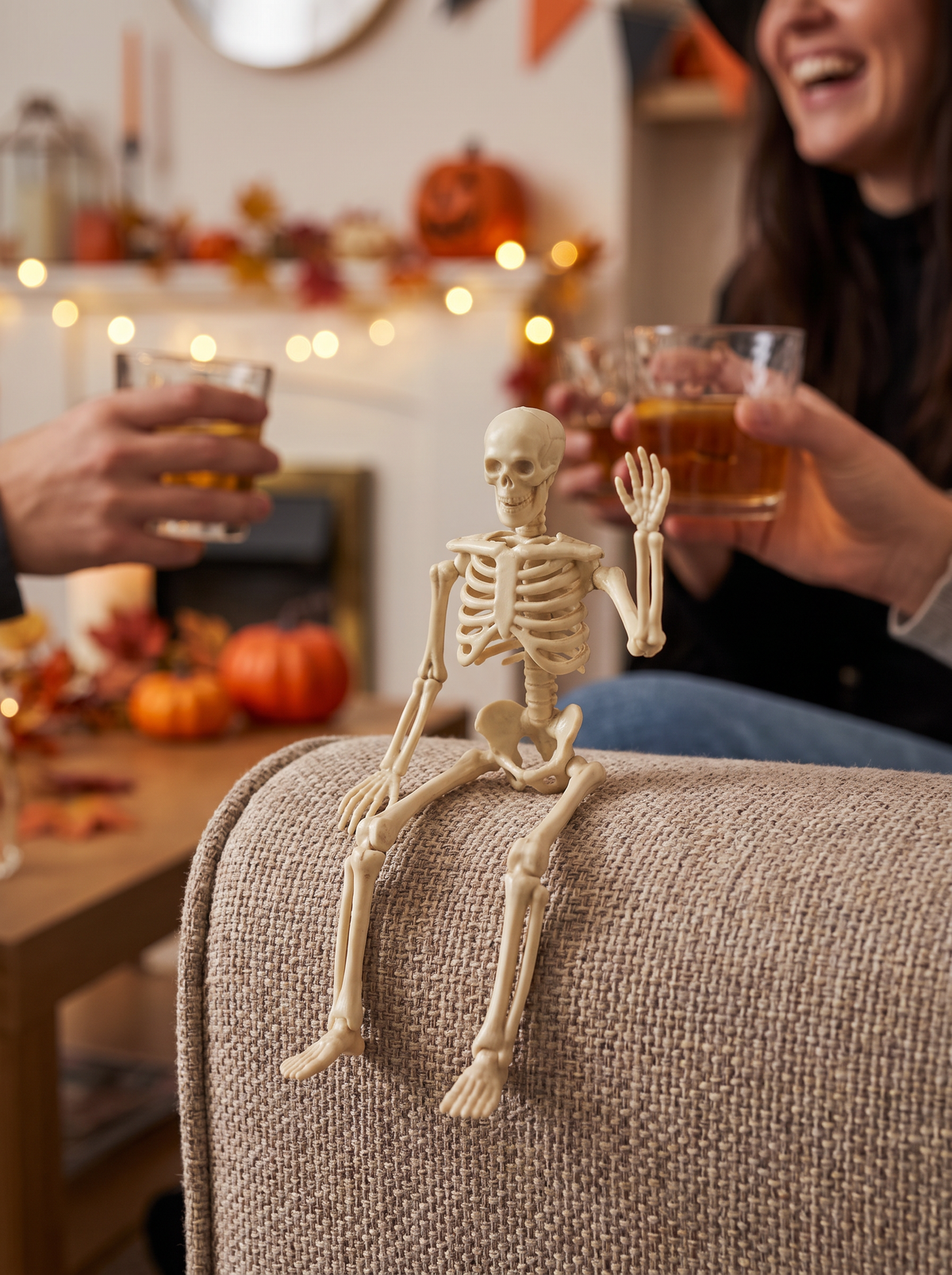 Skeleton party decorations lifestyle 1