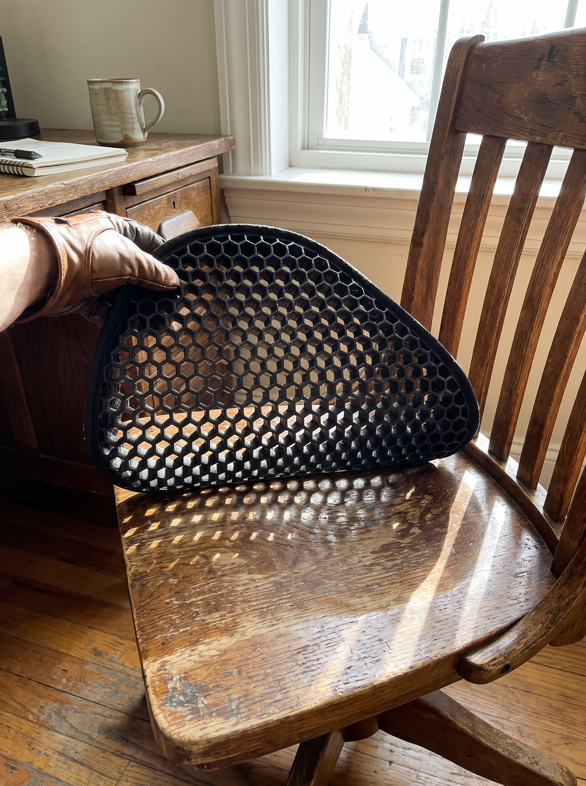 Honeycomb seat cushion lifestyle 1