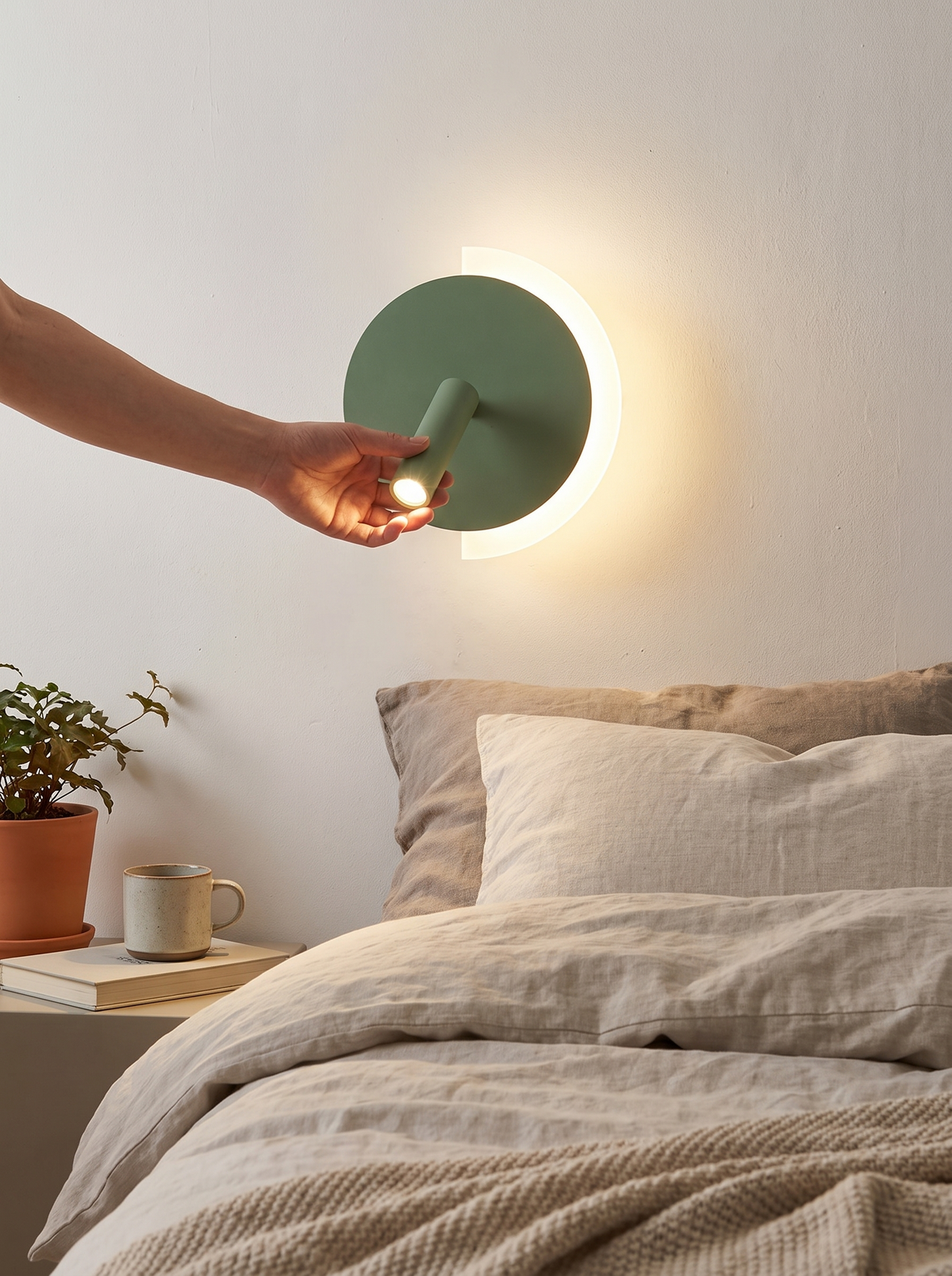 LunaSpot bedside light lifestyle 3