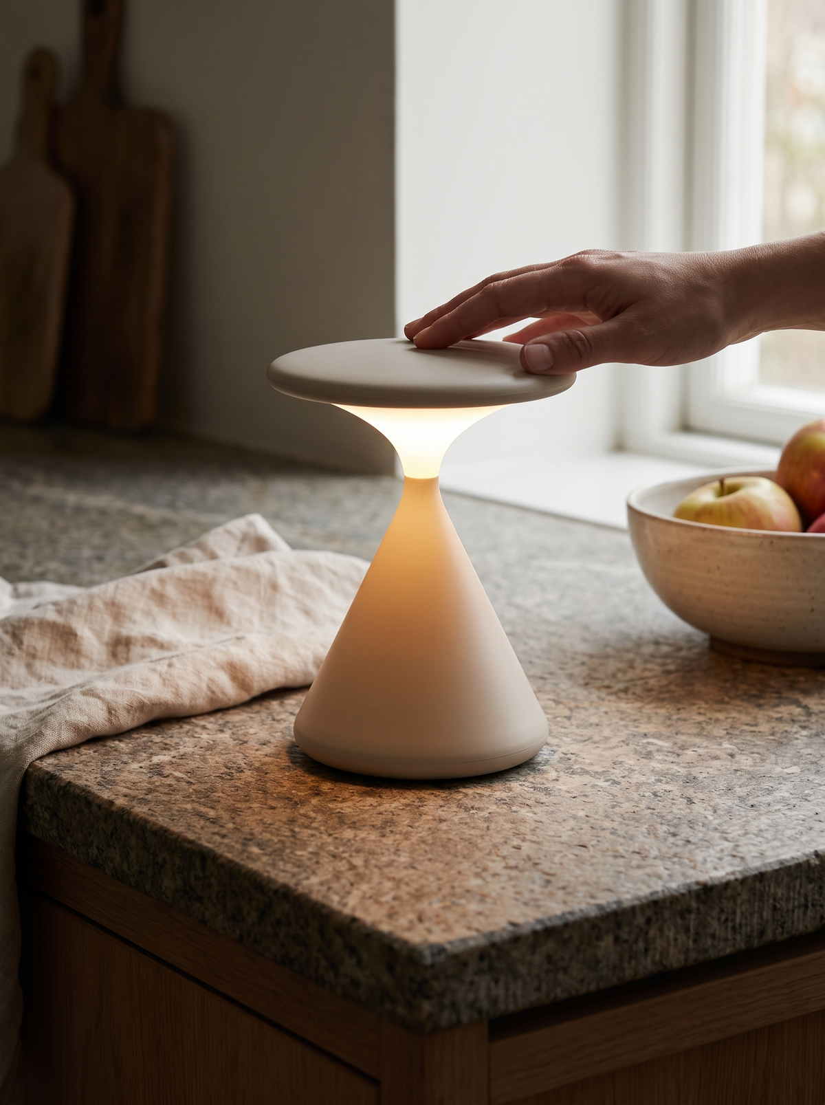 Aurora hourglass lamp lifestyle 2