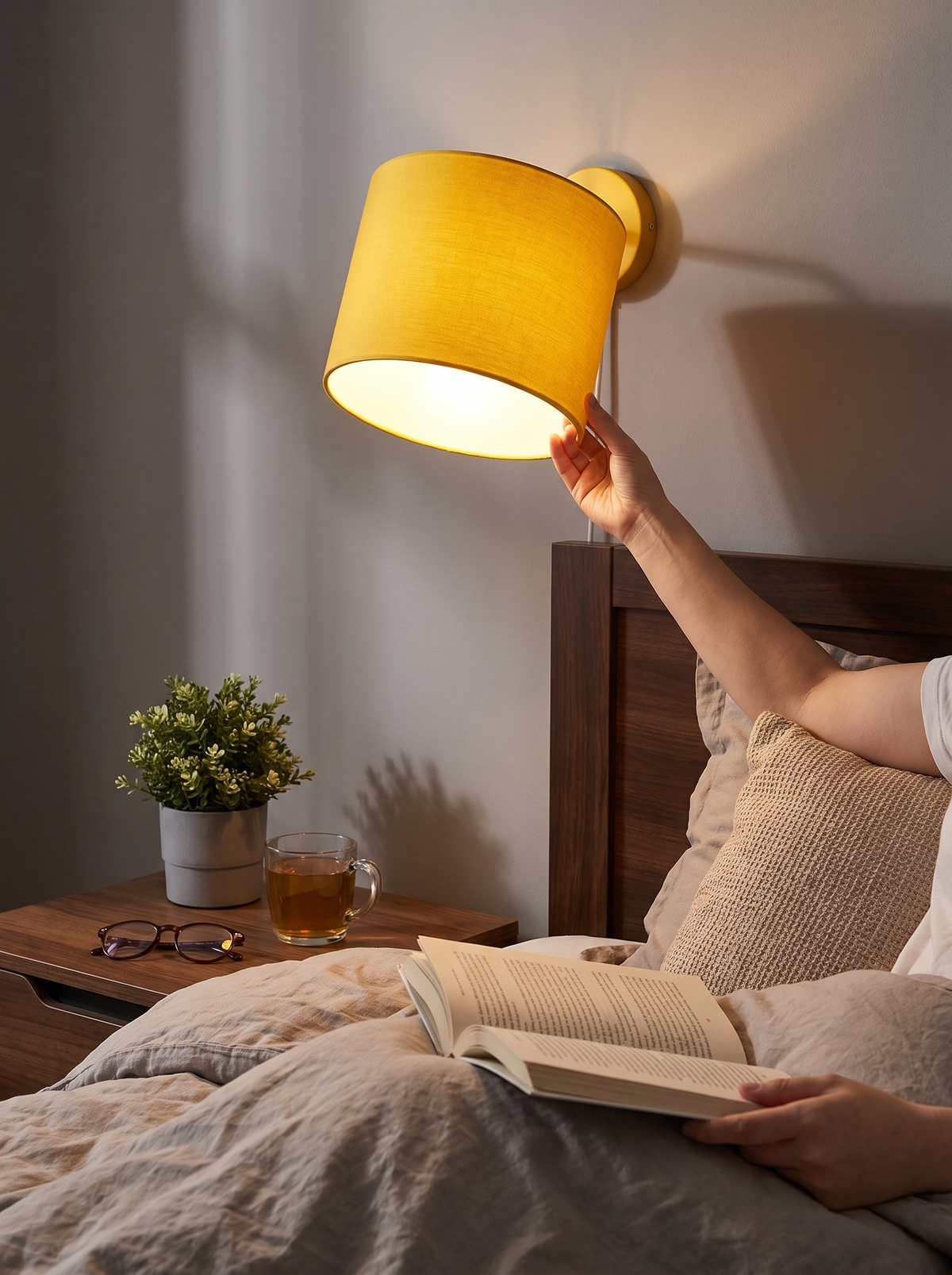 NordicGlow pastel wall lamp lifestyle 1
