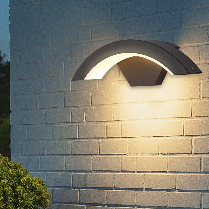 Modern IP65 LED Outdoor Wall Light