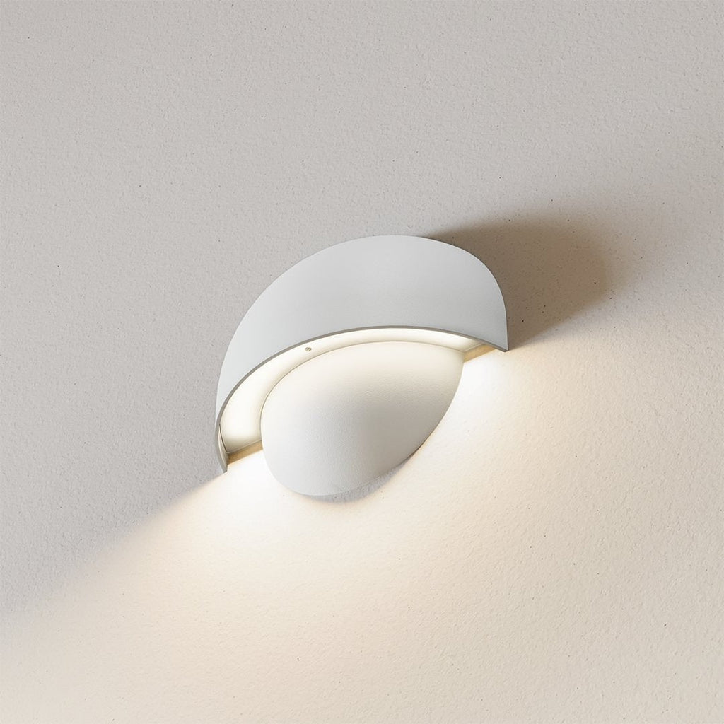 LED Wall Light Battery Powered Warm White Illumination - Image 4