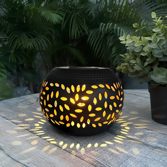 Lumopattern Solar Garden Lamp