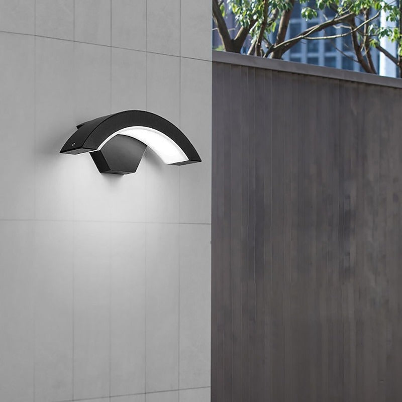 Modern IP65 LED Outdoor Wall Light