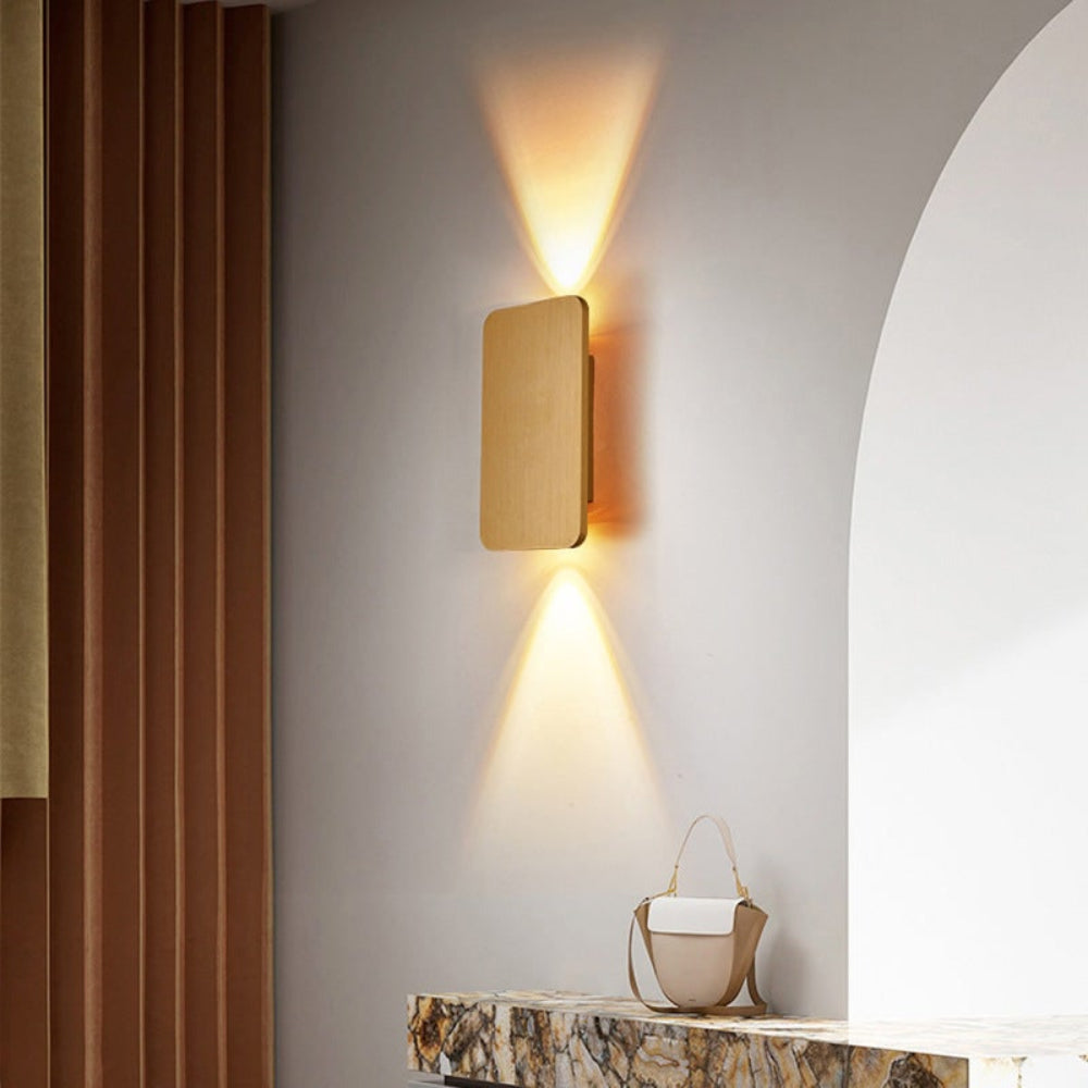 Quadra Square Wall Lamp