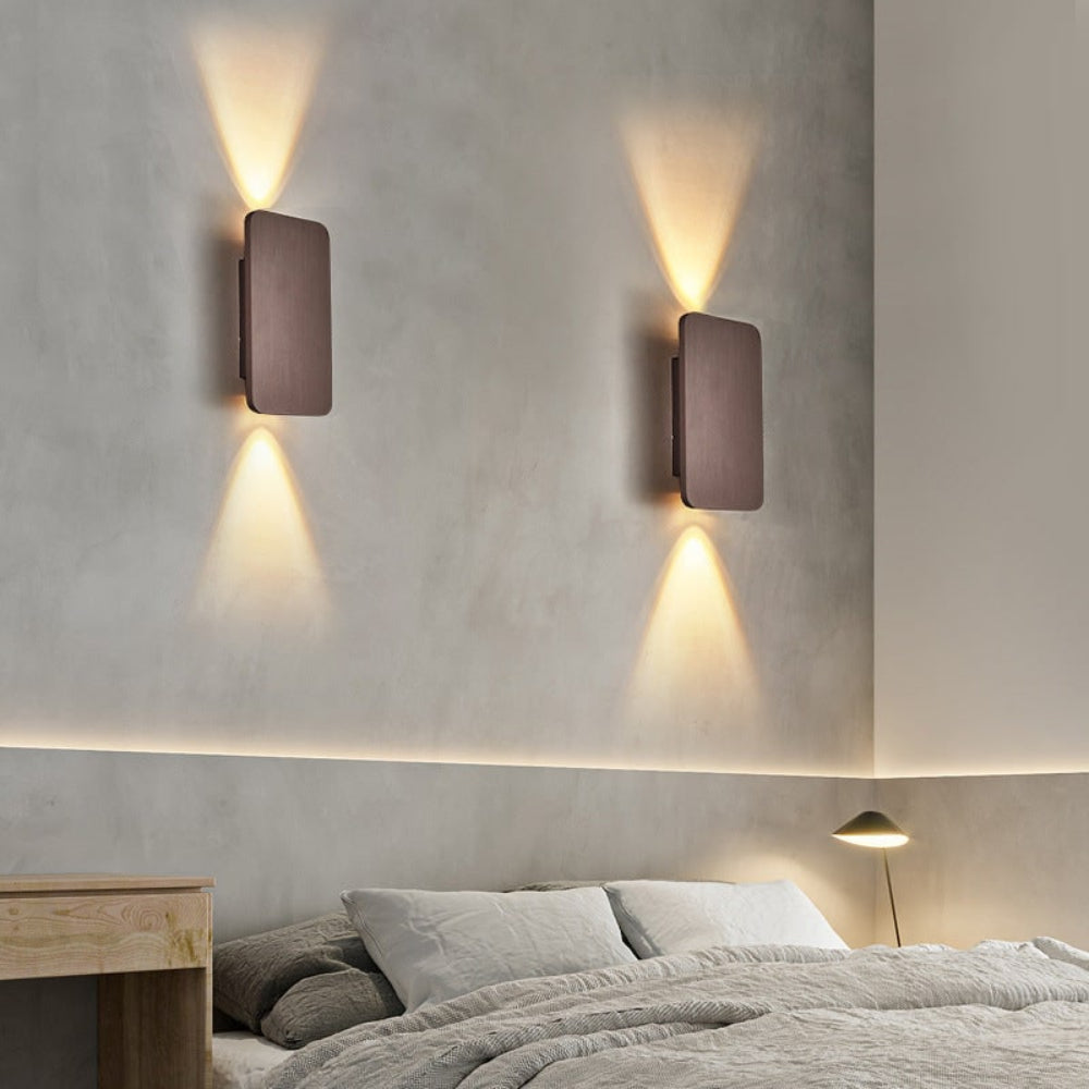 Quadra Square Wall Lamp