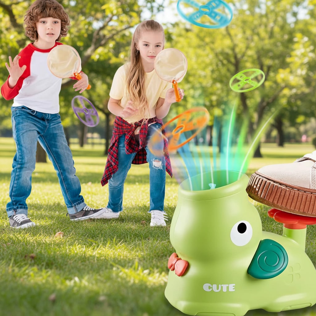 Outdoor Play Equipment Flying Disc Launcher Fun Activity - Image 1